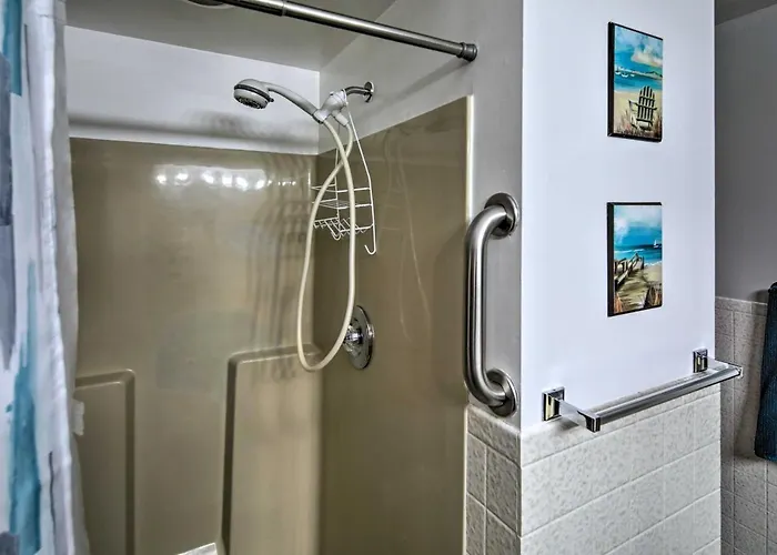 Havasu W/ Pool - 2 Miles To Waterfront! * Lake Havasu City