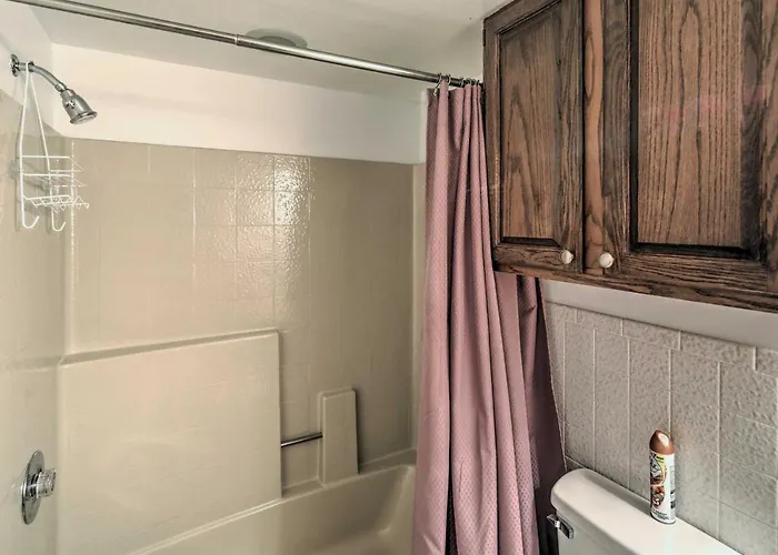 Holiday home Havasu W/ Pool - 2 Miles To Waterfront! *